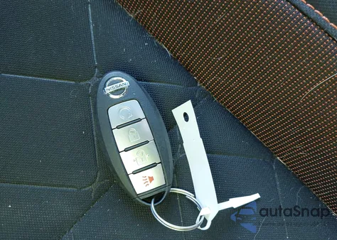 2020 Nissan Kicks Sr Xtronic Cvt z USA, uszkodzony, nr VIN 3N1CP5DV4LL531868